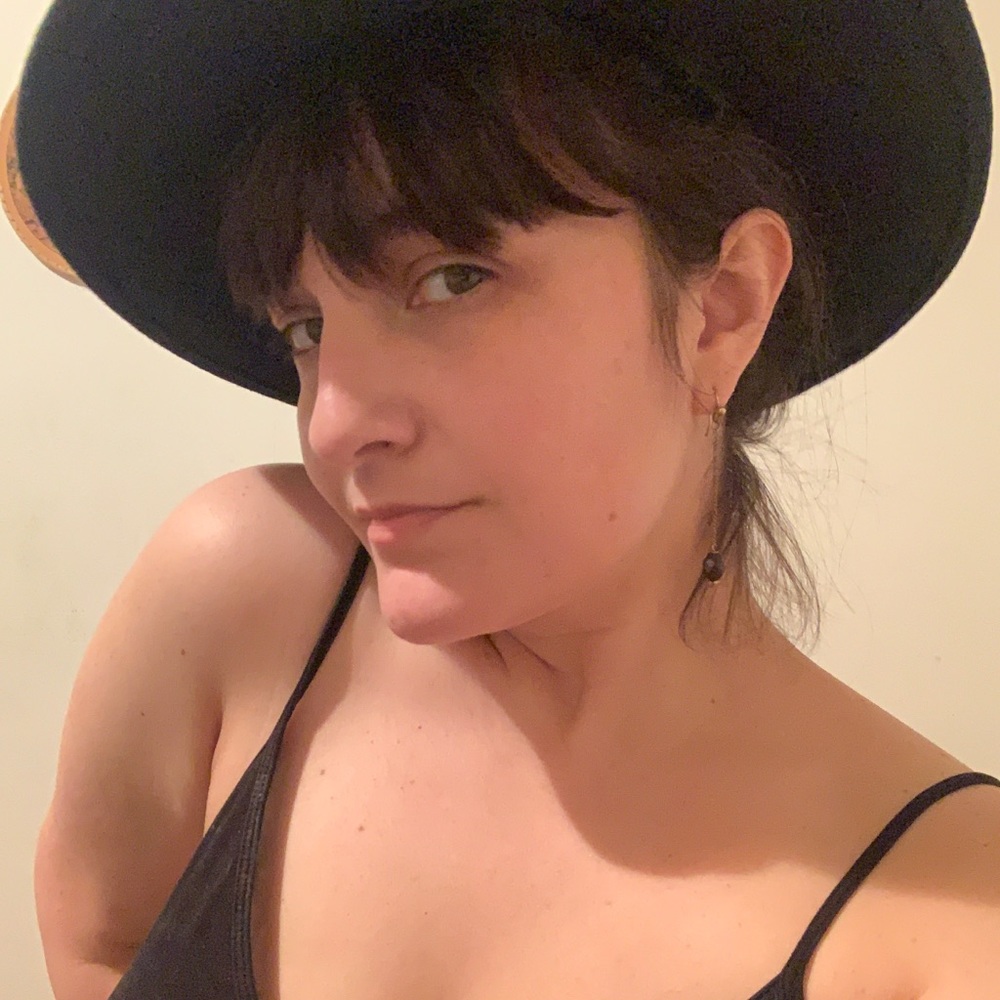 Medium Brimmed Hat